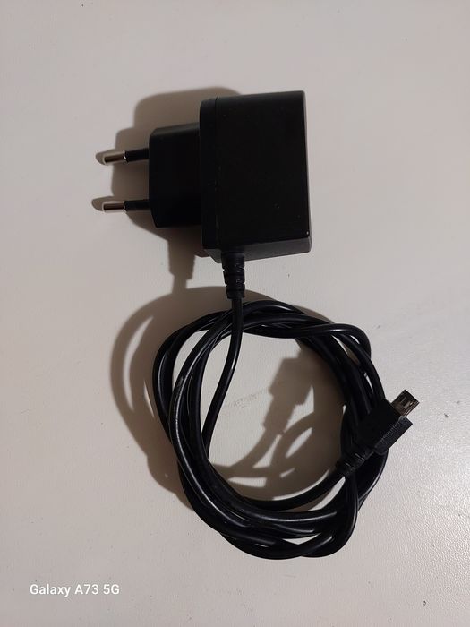 Зарядний (зарядка) пристрій міні (mini) USB