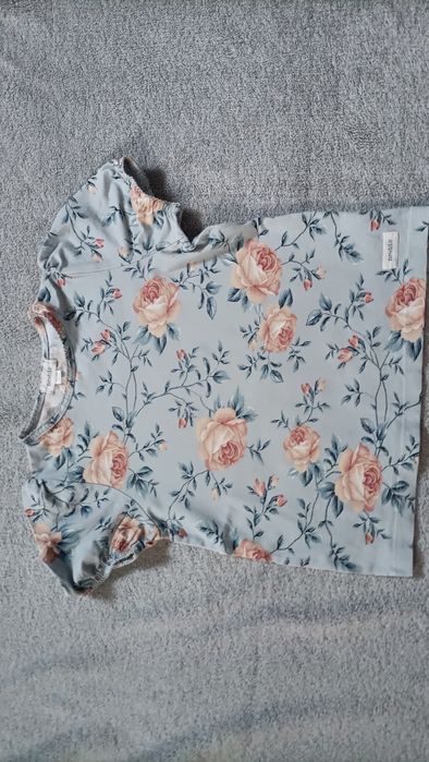 Bluzeczka newbie 98 104