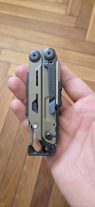 Leatherman Signal coyote multitool