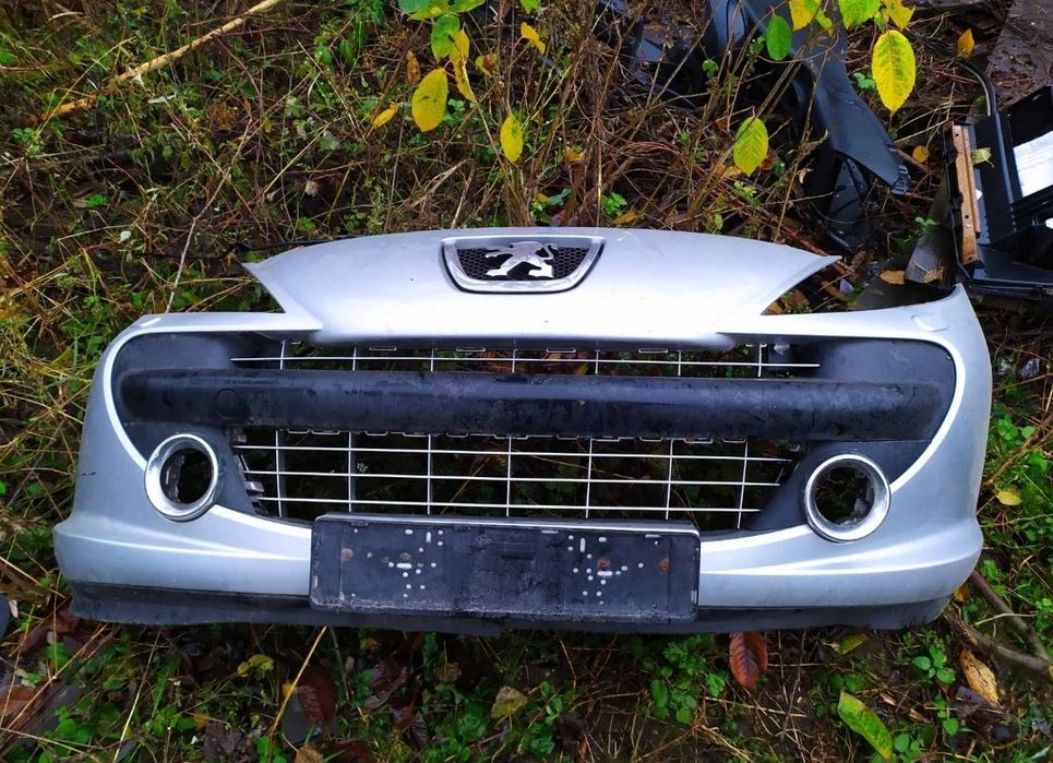 Разборка Peugeot 207 хэтчбек - капот, бампер, фонарь, рейка, балка