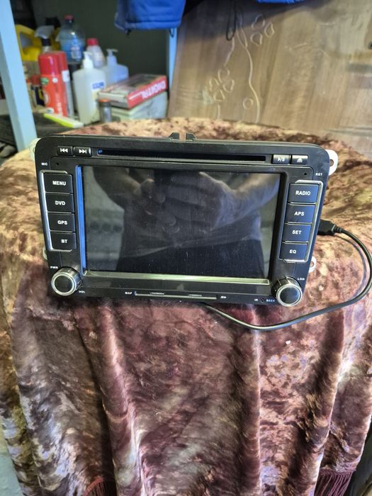 Продам магнітолу