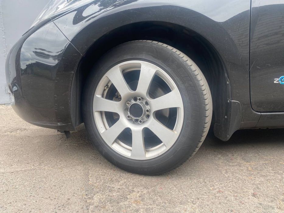 Nissan leaf 2015 Tekna Європеєць.