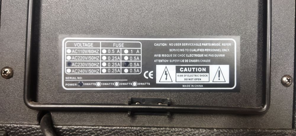 Amplificador de guitarra ( elétrica)