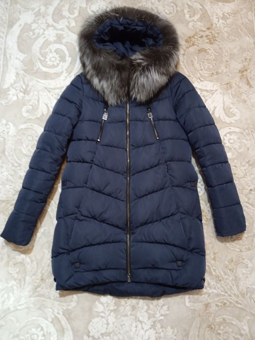 Зимова куртка. Пуховик. Пальто.