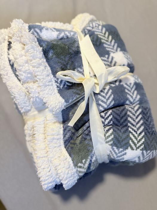 Продам пледи гарної якості.