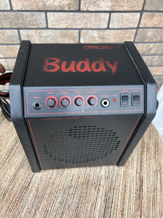 Комбопідсилювач CARLSBRO на акумі