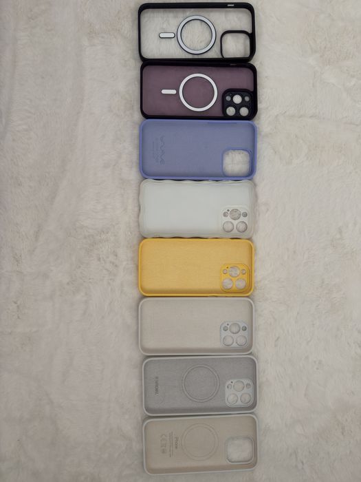 Чохол на iPhone 14 Pro max.