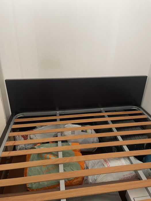 Cama de casal 160x200 cm – com estrado