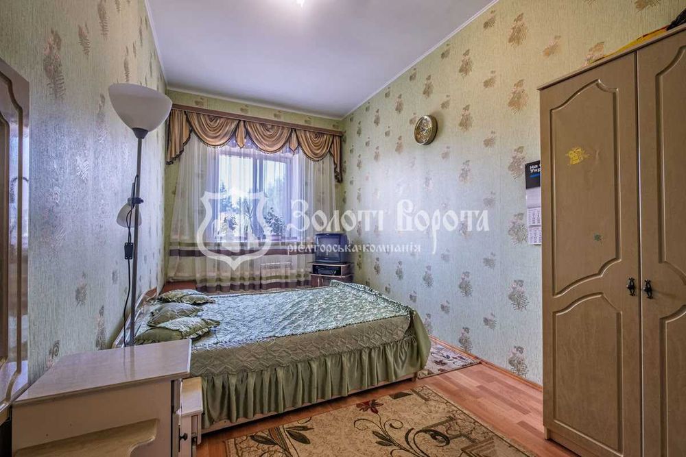 Велика 2-кімнатна квартира 90 м², пров. Бабкіна 13, м. Бориспіль