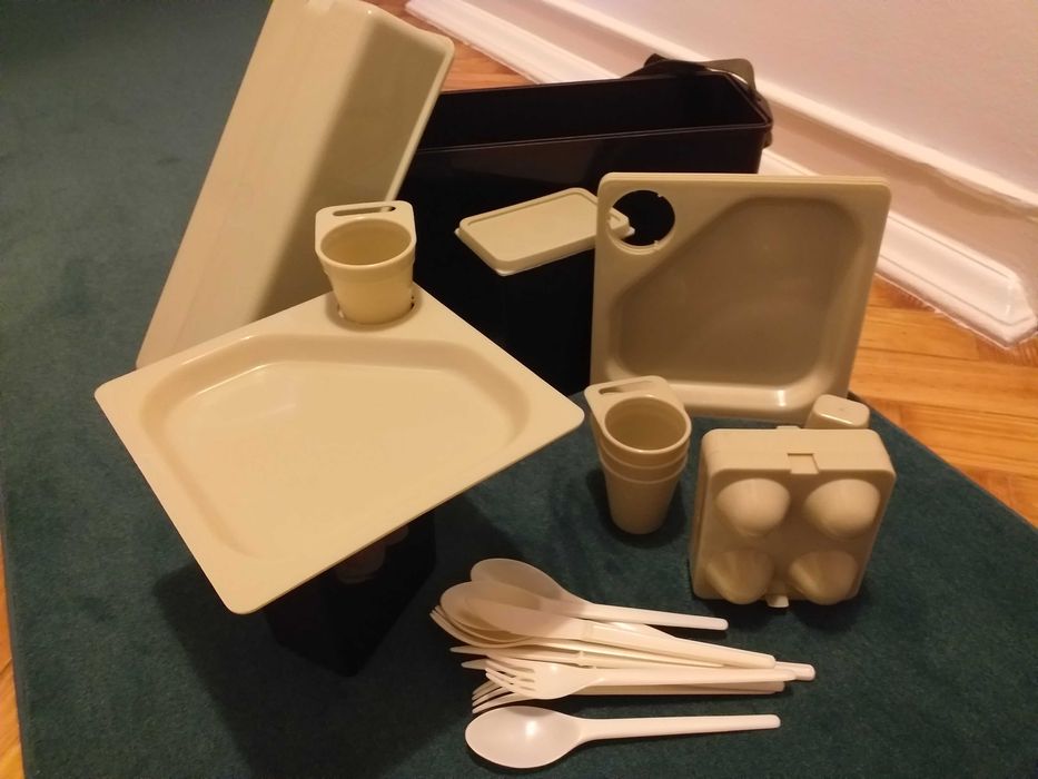 Caixa de piquenique em plástico, anos 70