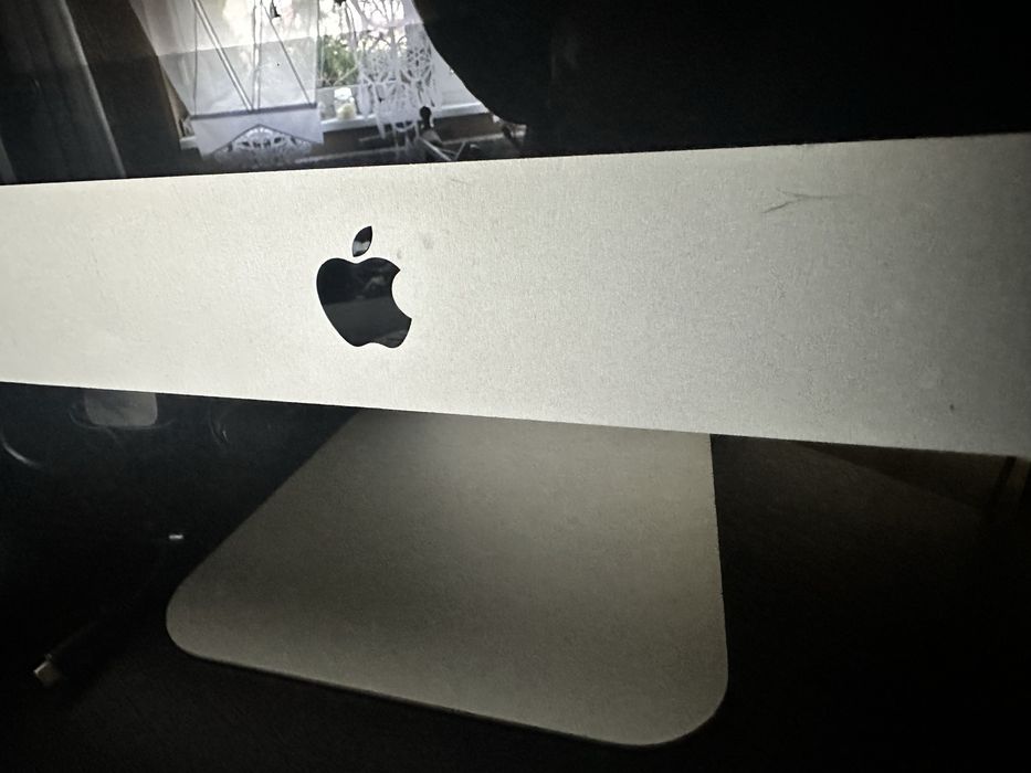 Sprdedam komputer apple stacionarny
