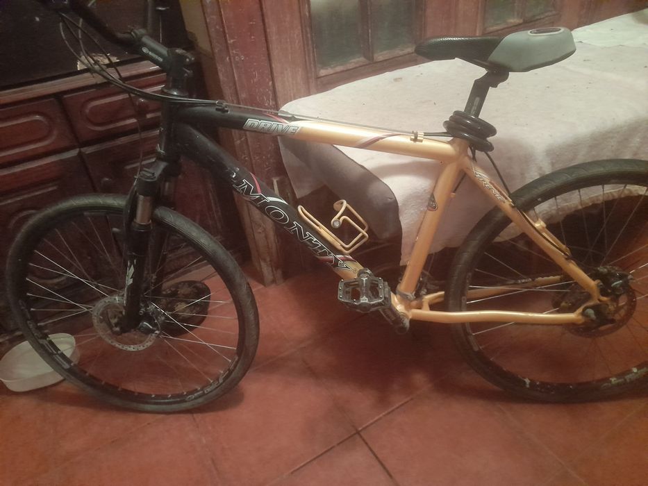 Bicicleta Monty Drive