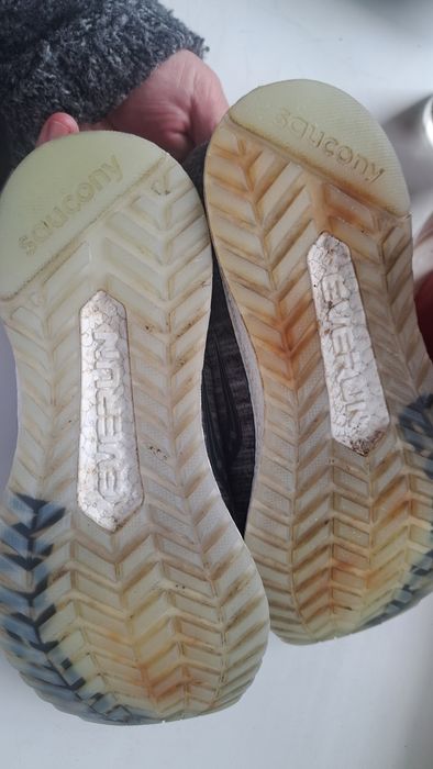 Кросівки Saucony everun 23 см