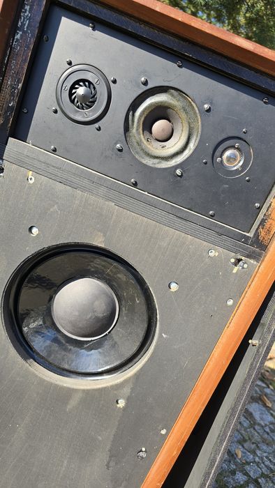 Kolumny Radford Studio