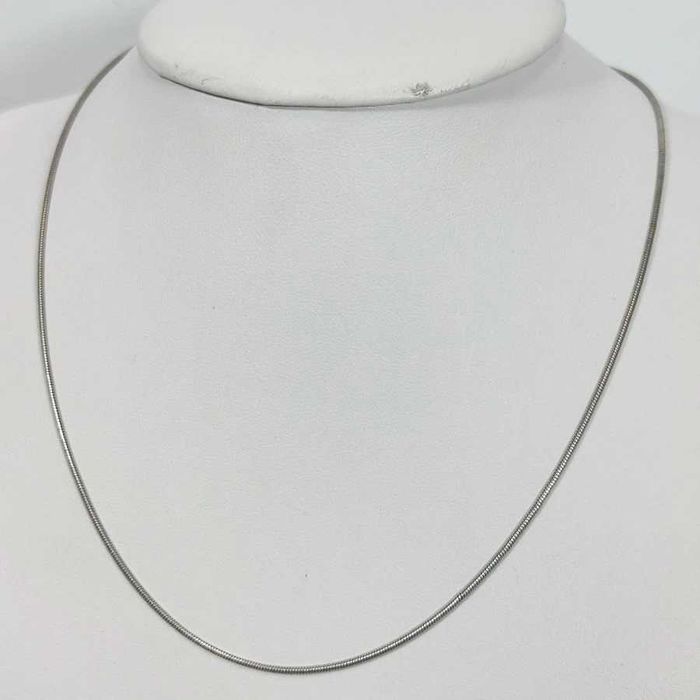 Skromny delikatny srebrny damski łańcuszek splot linka 925