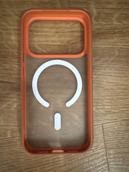 Чехол iPhone 17 Pro