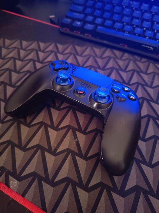 PS4 Slim 400GB (Firmware 13.50) – Troco por PS4 Desbloqueada