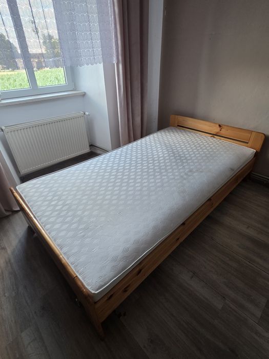 Łóżko z materacem 120x200
