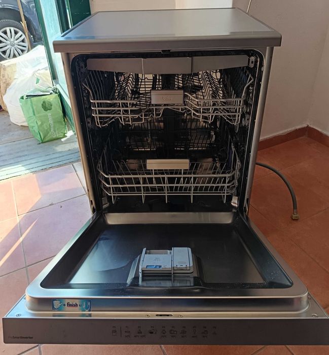 Máquina de lavar louça Beko