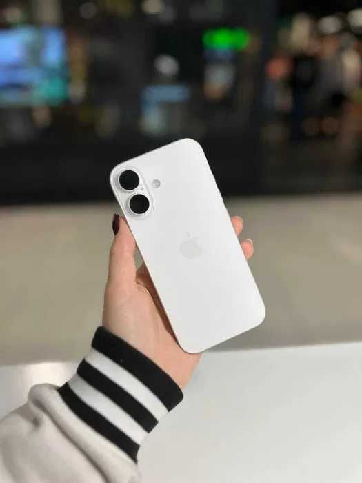 iPhone 17 256 GB White idealny na prezent | 2 lata gwarancji