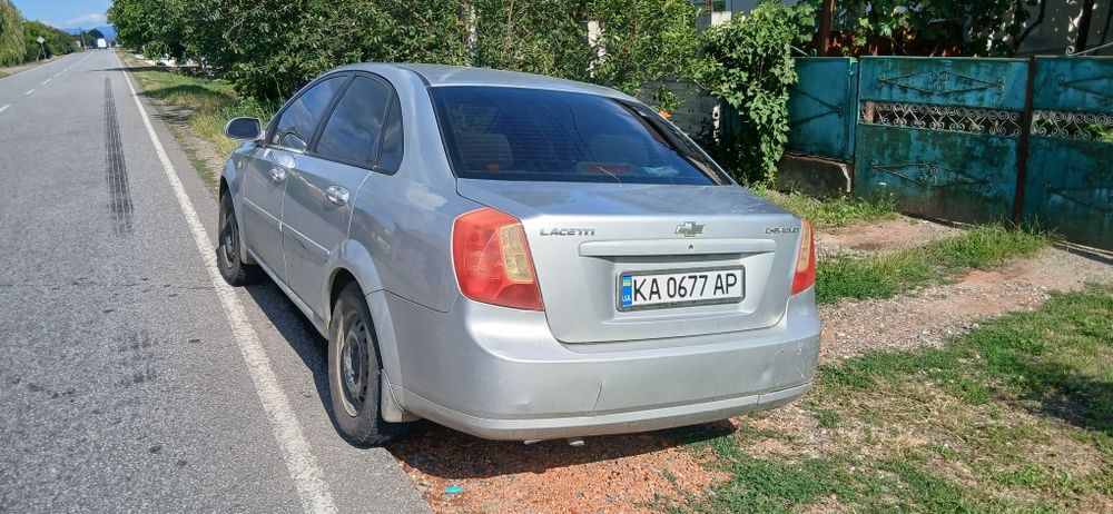 Продам Шевроле лачетті