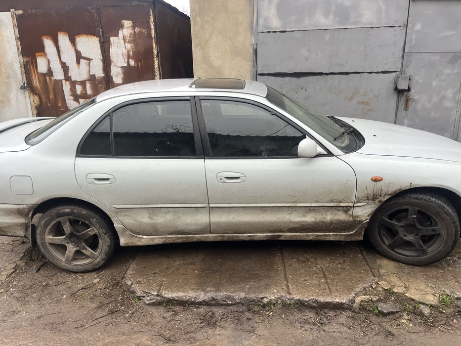 Mitsubishi Galant 7  1.8