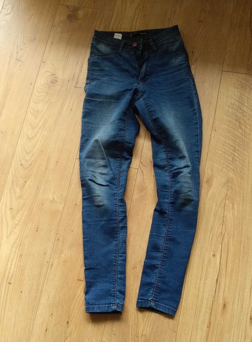 Spodnie cropp 32 XXS