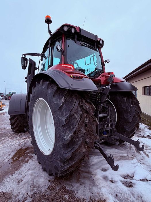 VALTRA T215 Active