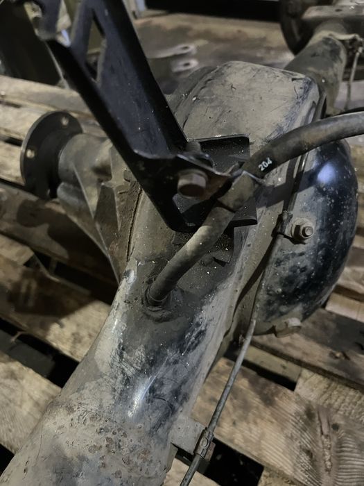 Продам задній міст мітсубісі L200