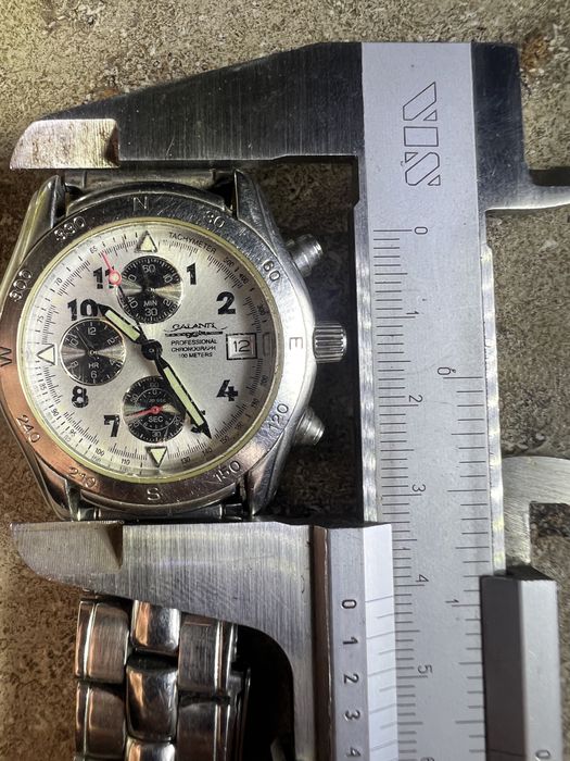 Годинник GALANTI