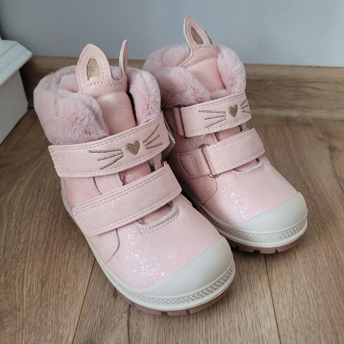 Buty zimowe 22..