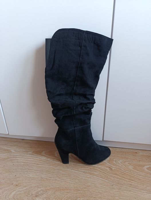 Sprzedam nowe kozaki