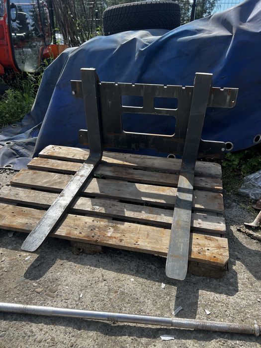 Widły do palet GIANT 1400 kg (2021 r.) Ładowarka Giant / Widły Vetter