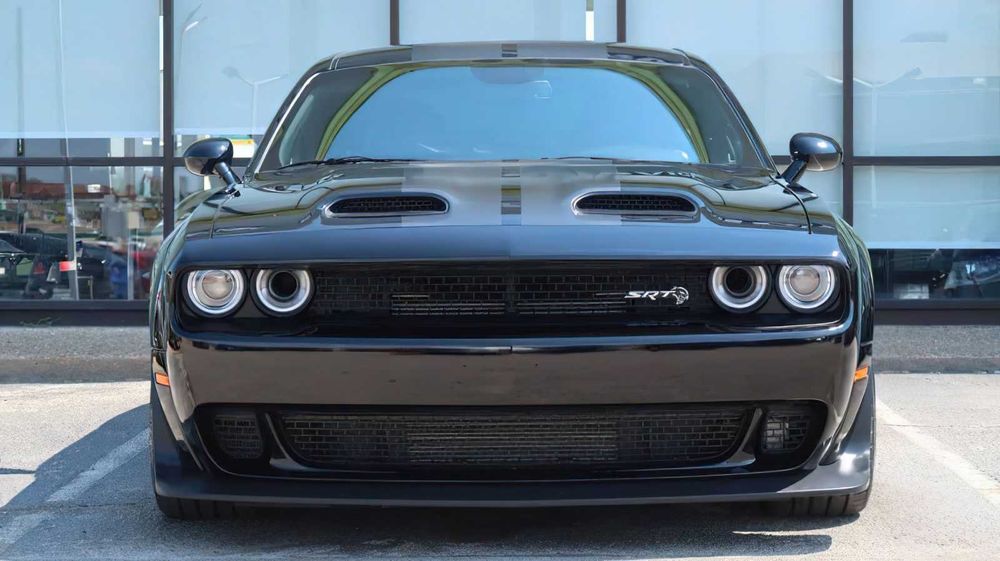 Dodge Challenger      2020