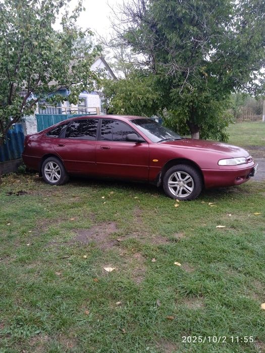 Мазда 626 1,8 продам