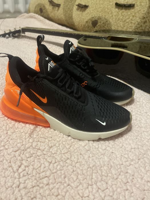 Кросівки Nike Air Max 270 Black/Orange. Розмір EUR 43