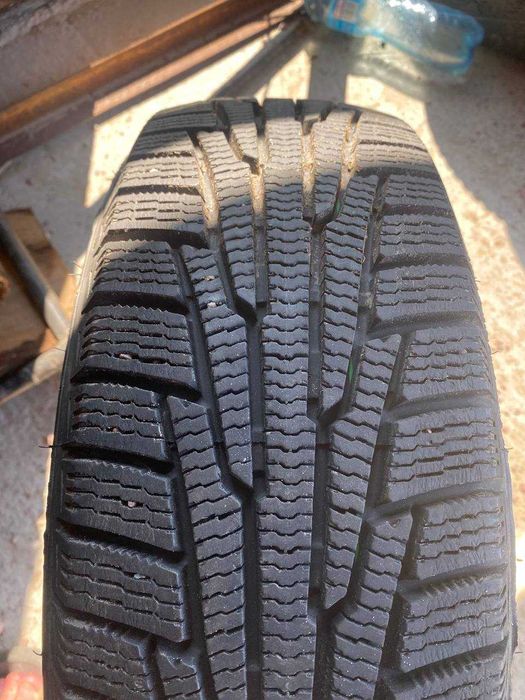 Ризина R16 15 205-215 дуже хороший стан розпаровка