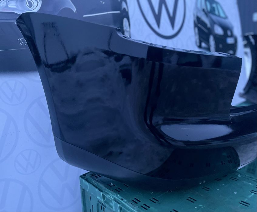 Бампер задній Тоуран L041 задний бампер Touran чорний 2003-2010рік