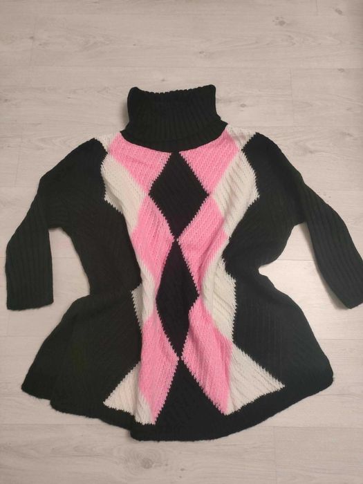 Sweter golf w różowe romby Lidia Kalita