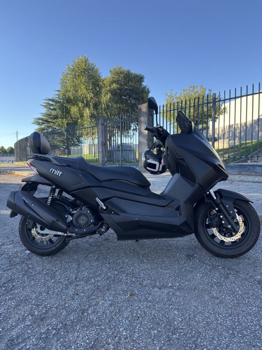 Mitt 125 cc como nova