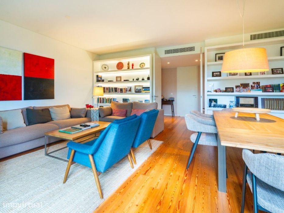 Apartamento T2 de Luxo com Jardim Privativo no Restelo, inserido em...