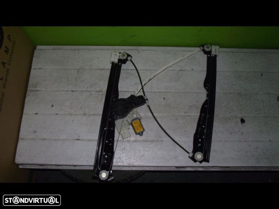 Elevador Elétrico Frente Esquerdo Peugeot 308 - 2013 / 2015 - EL333