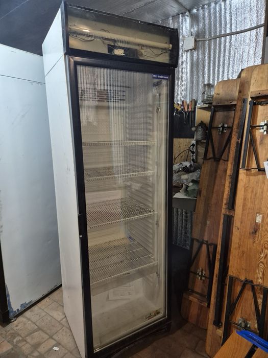 Продам 2 холодильника