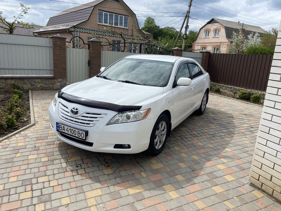 Продам Toyota Camry