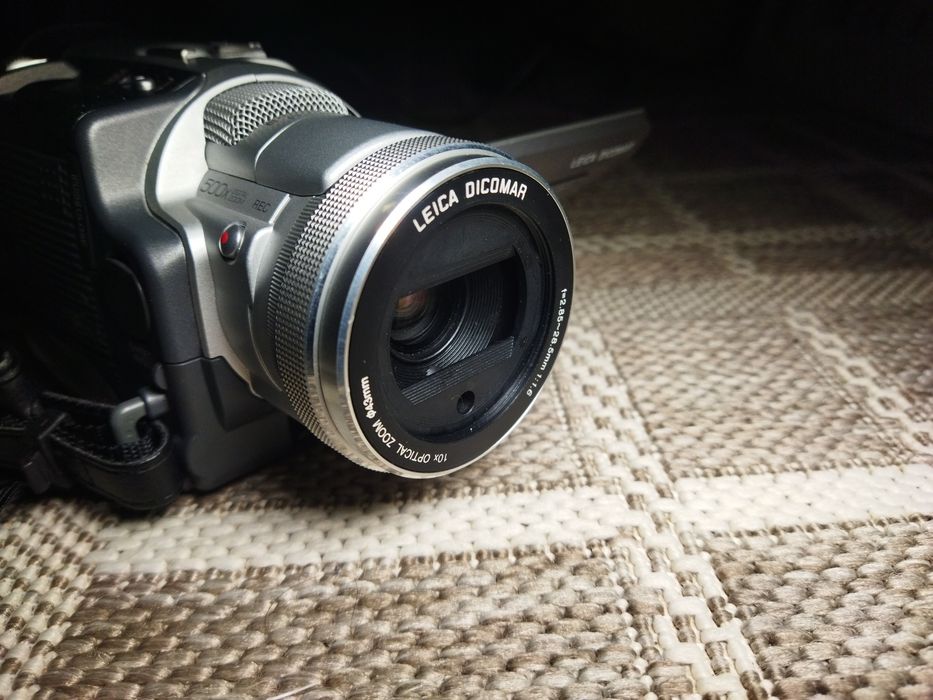 Відеокамера Panasonic MX-500 SD + DV