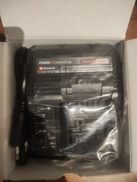 Ładowarka einhell 3A nowa