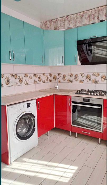 Продаю гарну 2к.квартиру-студію в Лісках, з меблями та технікою.ц6