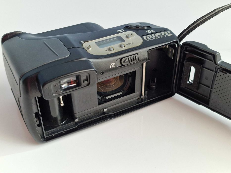 Aparat analogowy Ricoh Mirai Zoom 3