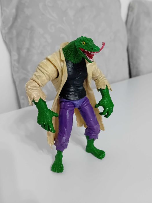 Marvel Universe Spider-Man Lizard Dr. Connors Figurka 2010 Hasbro 3.75