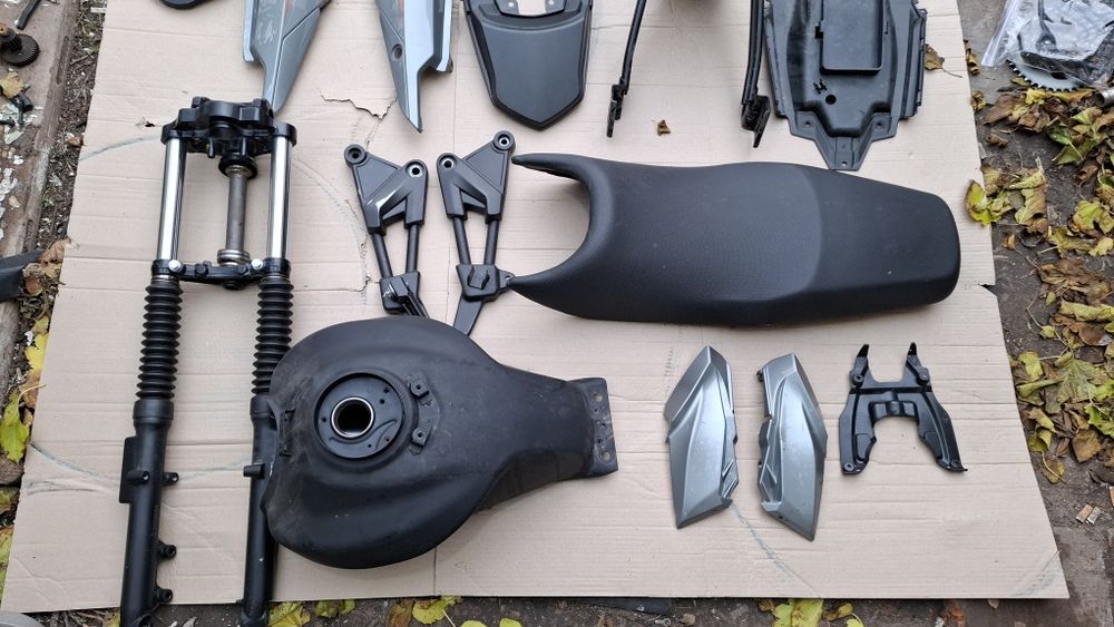 Бензобак Spark SP 250R-32,  бензобак спарк 250, запчасти